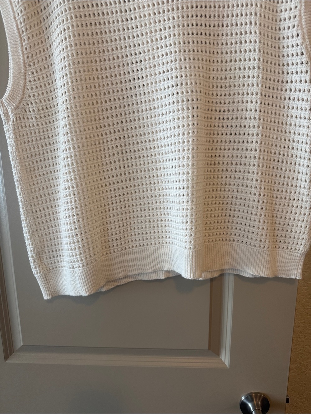 Universal Thread White Open-Knit Sleeveless Button Cardigan - Picture 8 of 8